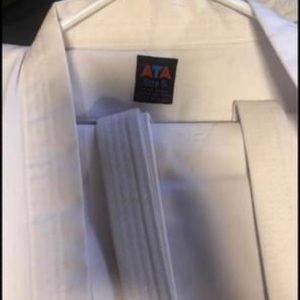 Size 5 martial arts gee